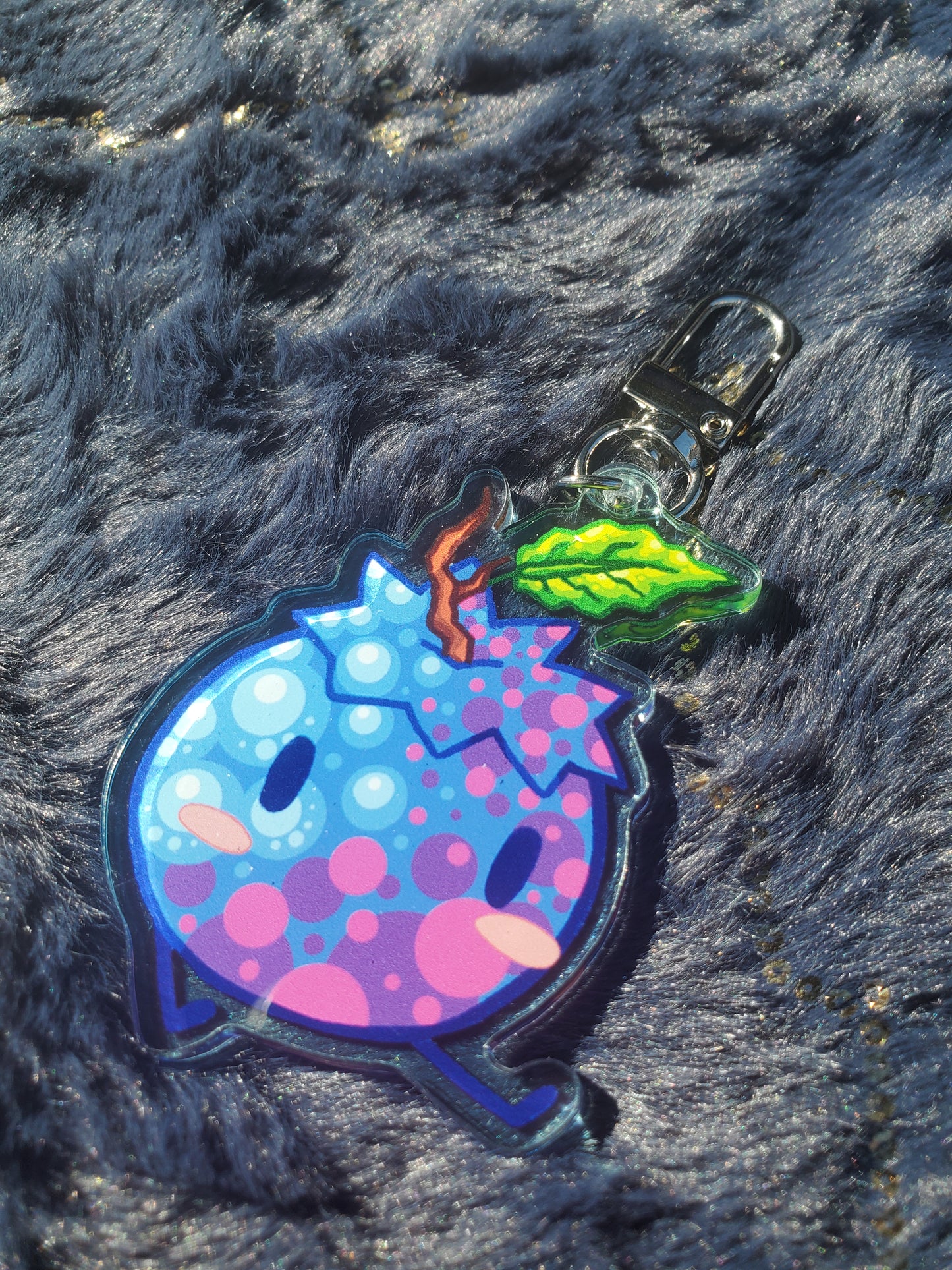 (Pre-order) Sitting Blueberry Keychain
