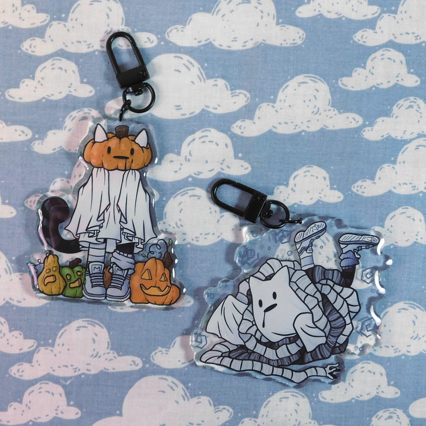 (Pre-order) Tangle & Confused Ghost Kitty Keychain